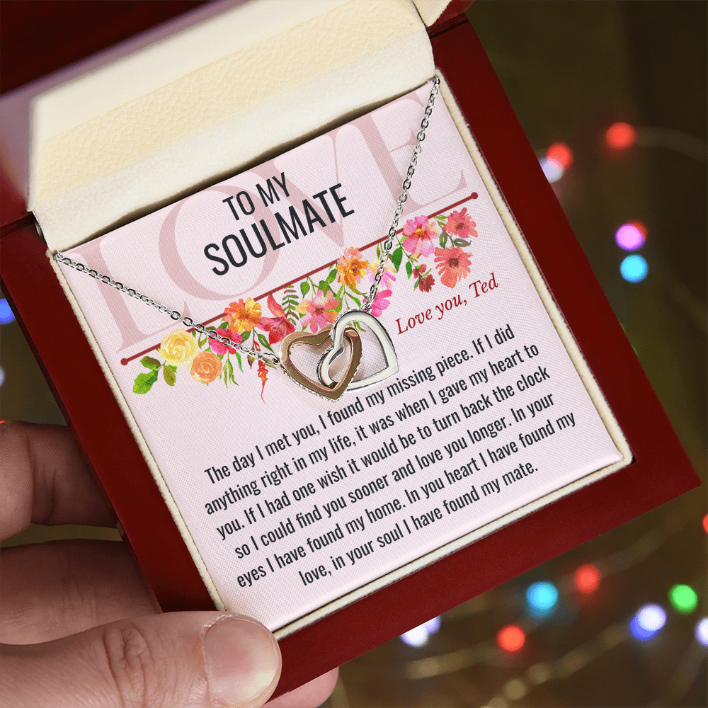Interlocking Hearts Necklace with Personalized Card