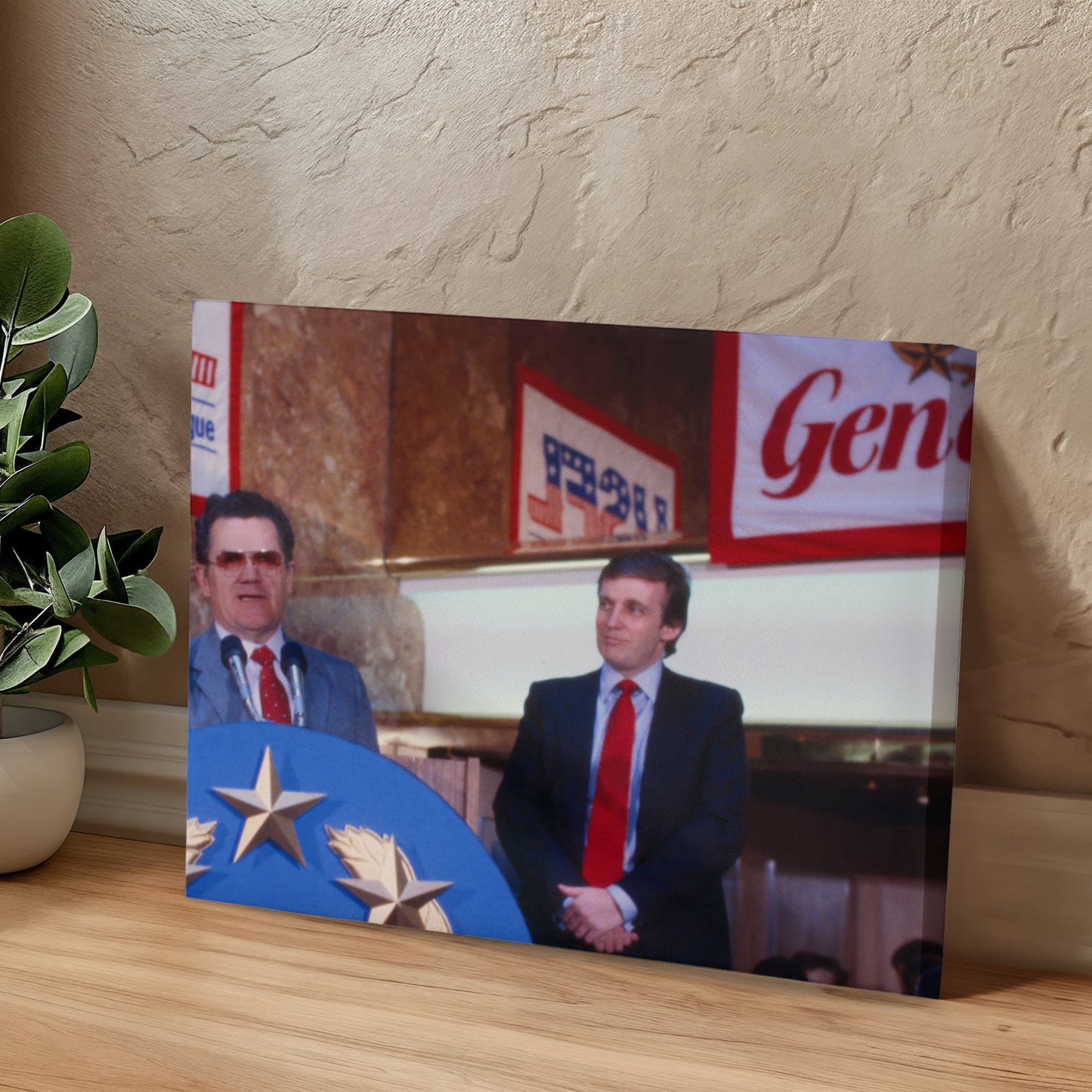 Donald Trump, Generals owner, USFL - Multiple Variant Landscape